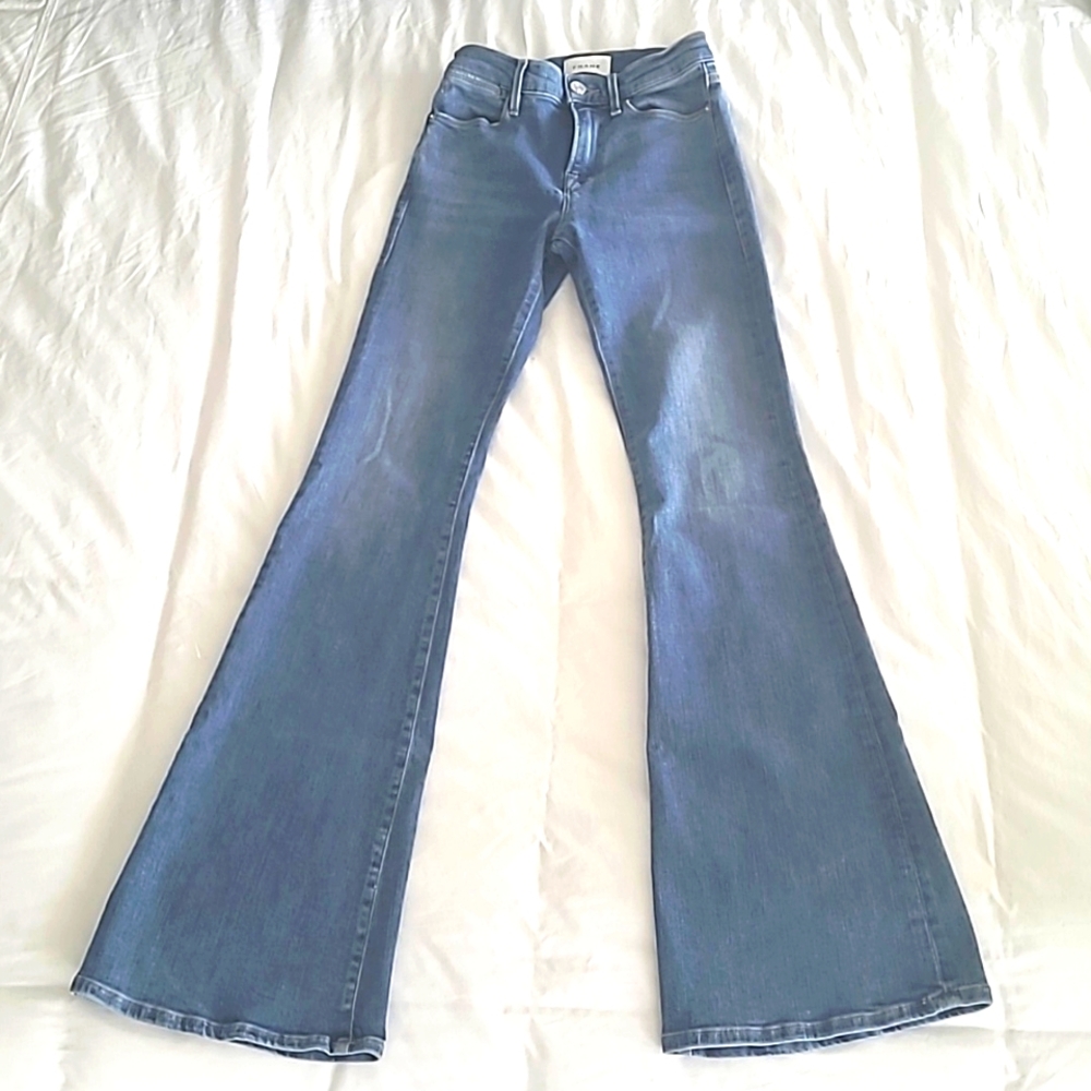Frame Le High Flare 34" Inseam Jeans